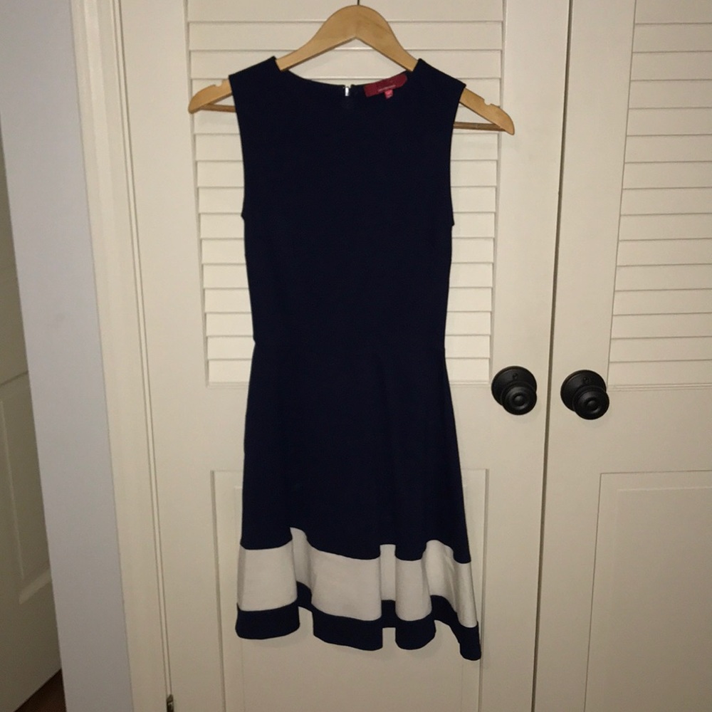 Women’s sleeveless dress